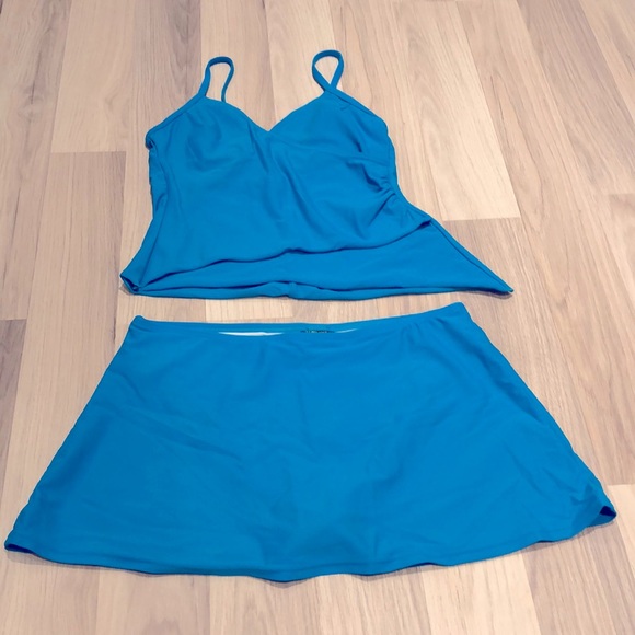 Bikini Bay Two pieces swimwear - Picture 1 of 8